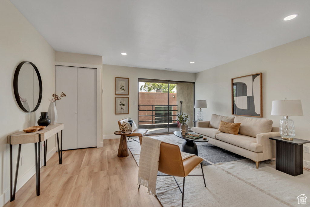 Photo 3 for MLS #2109369 at 160 S 600 East #201