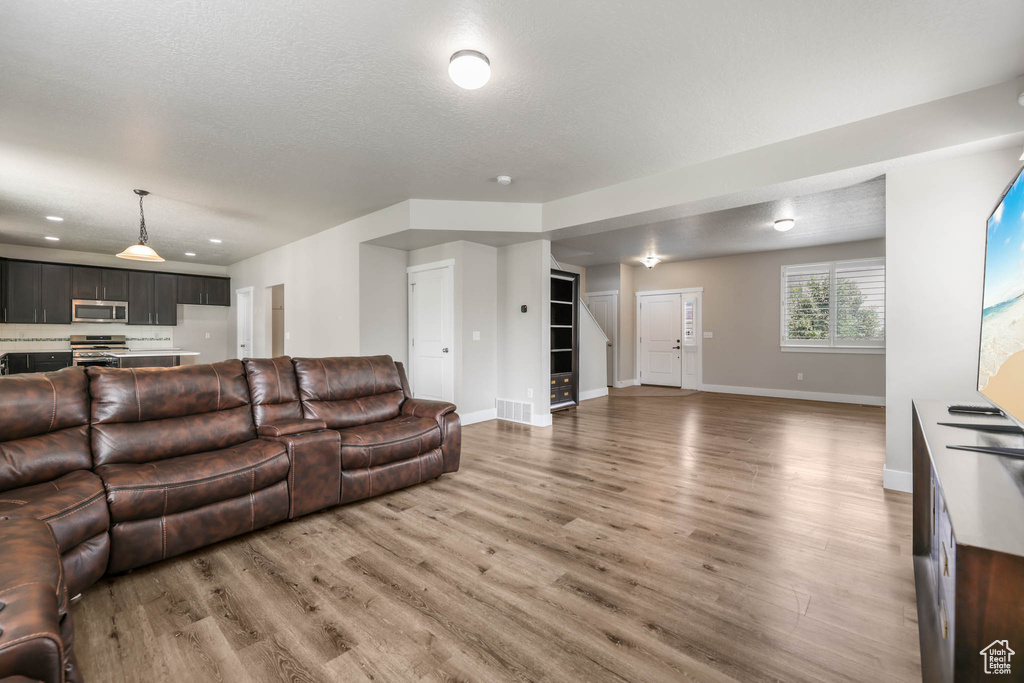 Photo 13 for MLS #2109373 at 13258 S Woodcroft Ln