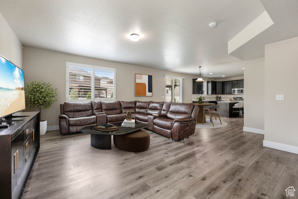 Photo 3 for MLS #2109373 at 13258 S Woodcroft Ln
