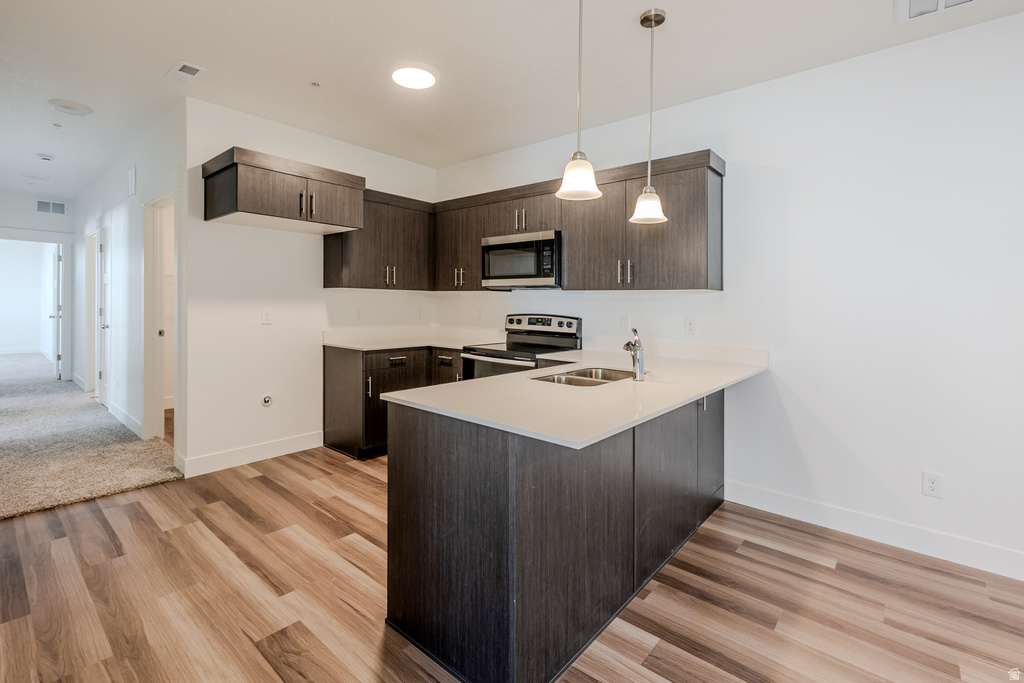 12779 S PINNACLE PEAK LN #G204 Herriman, UT 84096