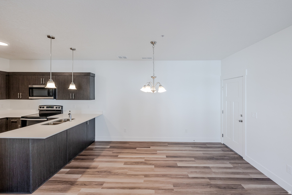 12779 S PINNACLE PEAK LN #G204 Herriman, UT 84096