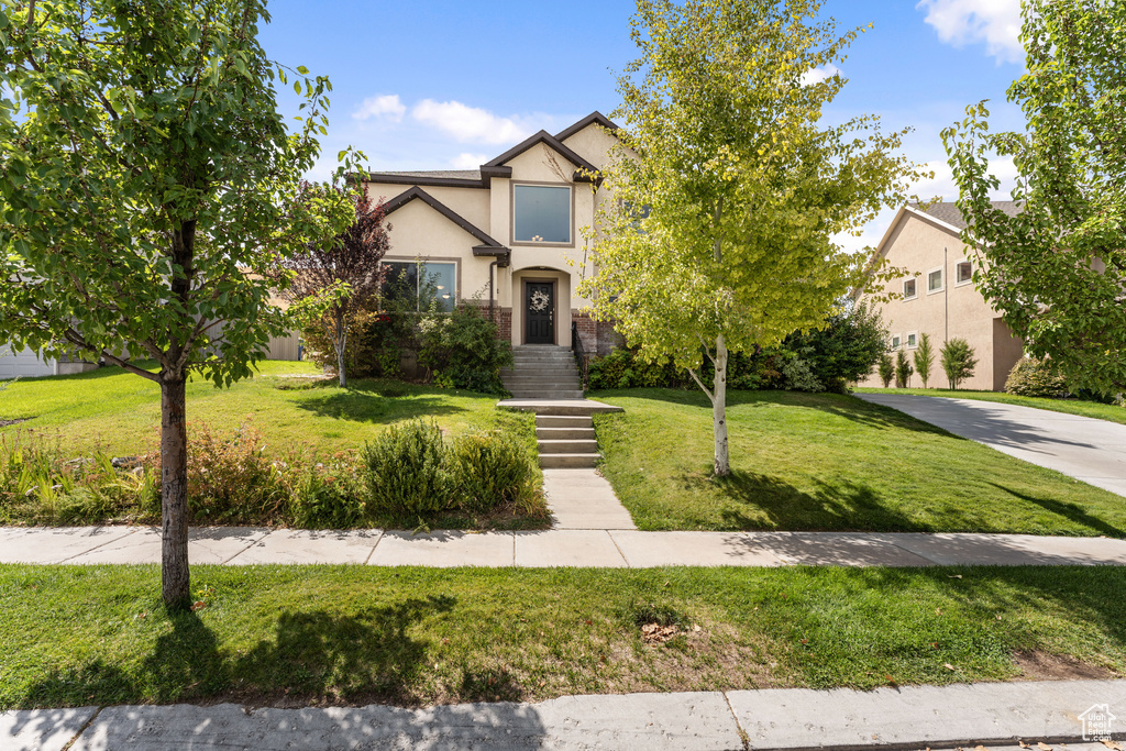 Photo 3 for MLS #2109392 at 1982 E Pine Cone Rd