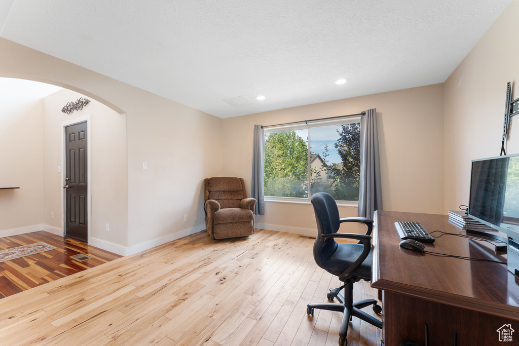 Photo 12 for MLS #2109392 at 1982 E Pine Cone Rd