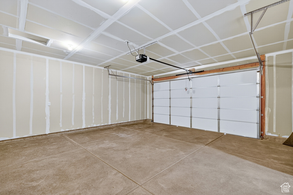 Photo 3 for MLS #2109403 at 27 S 3830 West #437