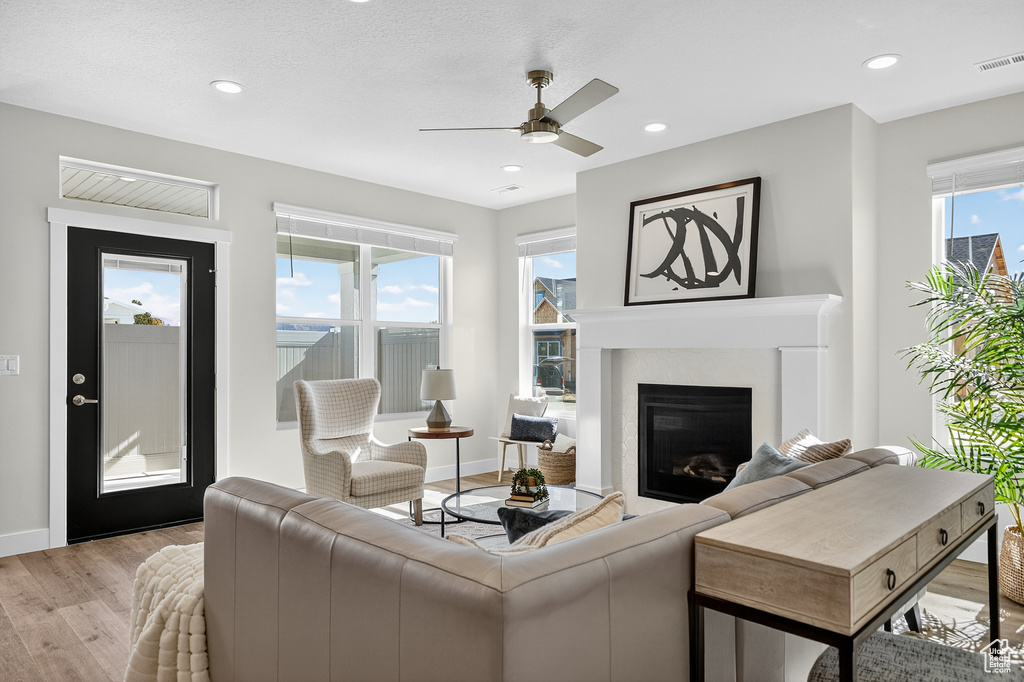 Photo 10 for MLS #2109403 at 27 S 3830 West #437
