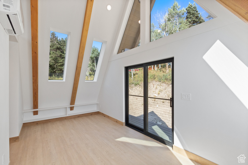 Photo 15 for MLS #2109406 at 1833 Pine Loop Rd