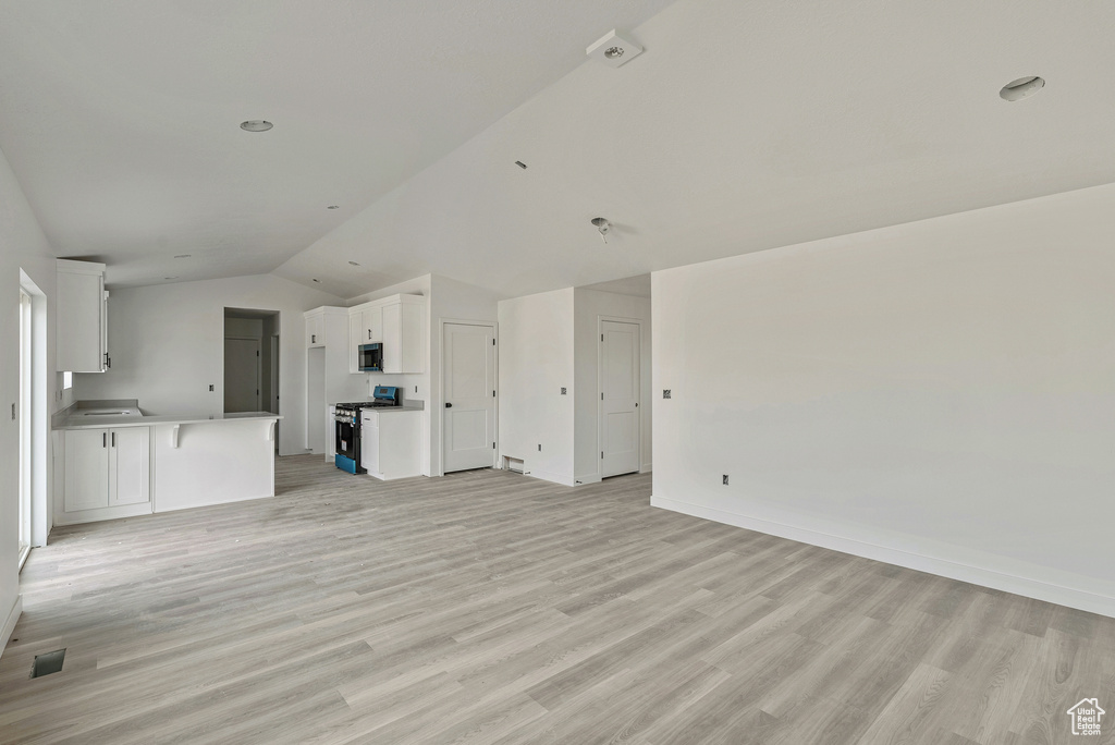 Photo 4 for MLS #2109407 at 2275 E Morning Glory Way