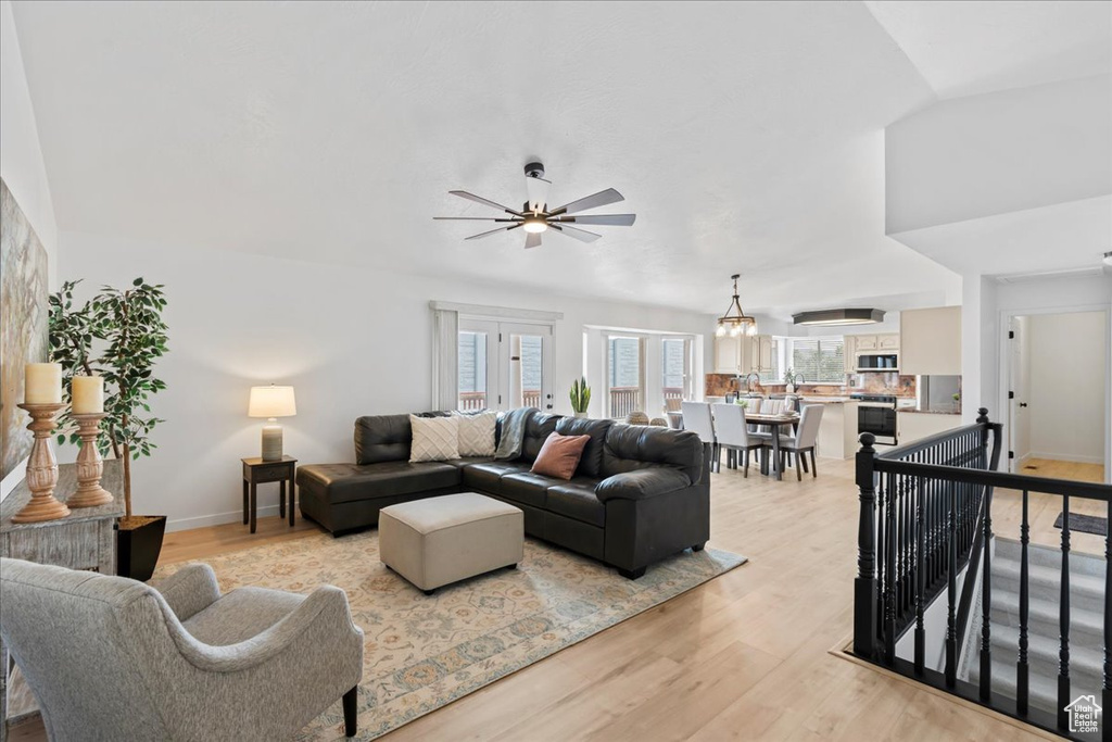 Photo 9 for MLS #2109411 at 9441 S Newkirk St