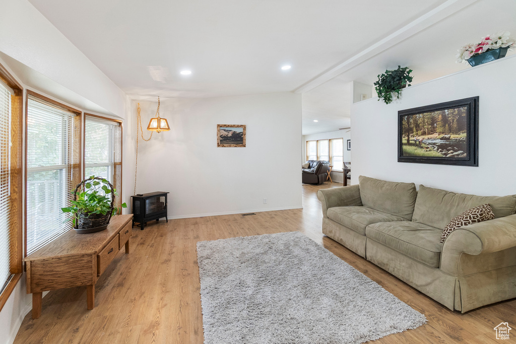 Photo 7 for MLS #2109429 at 1558 W Harvest St