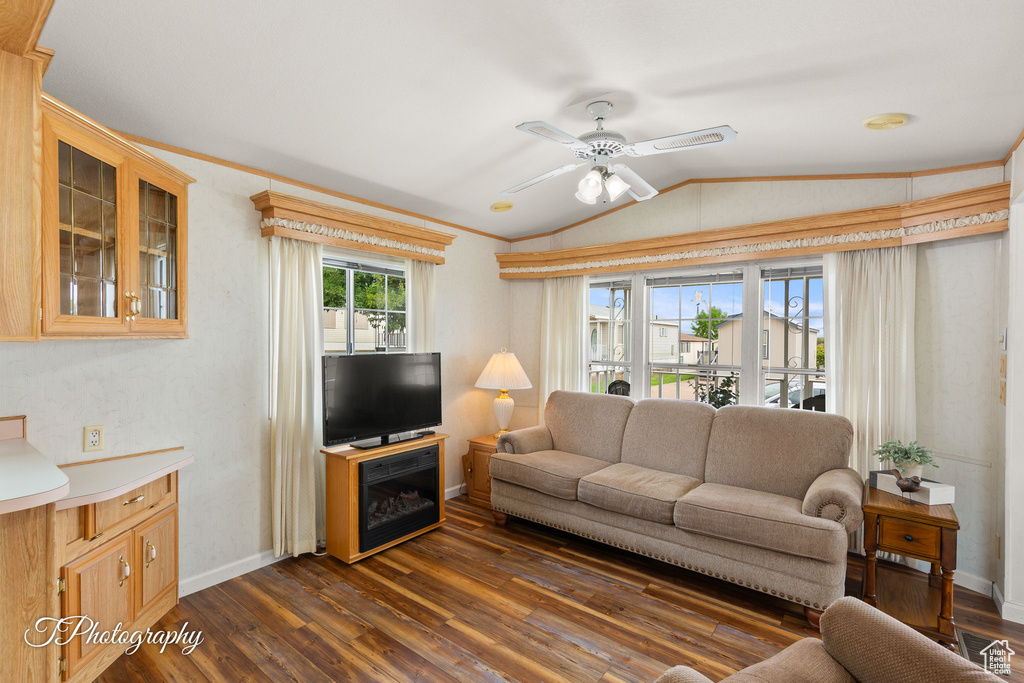 Photo 5 for MLS #2109431 at 1150 N Red Hills #154