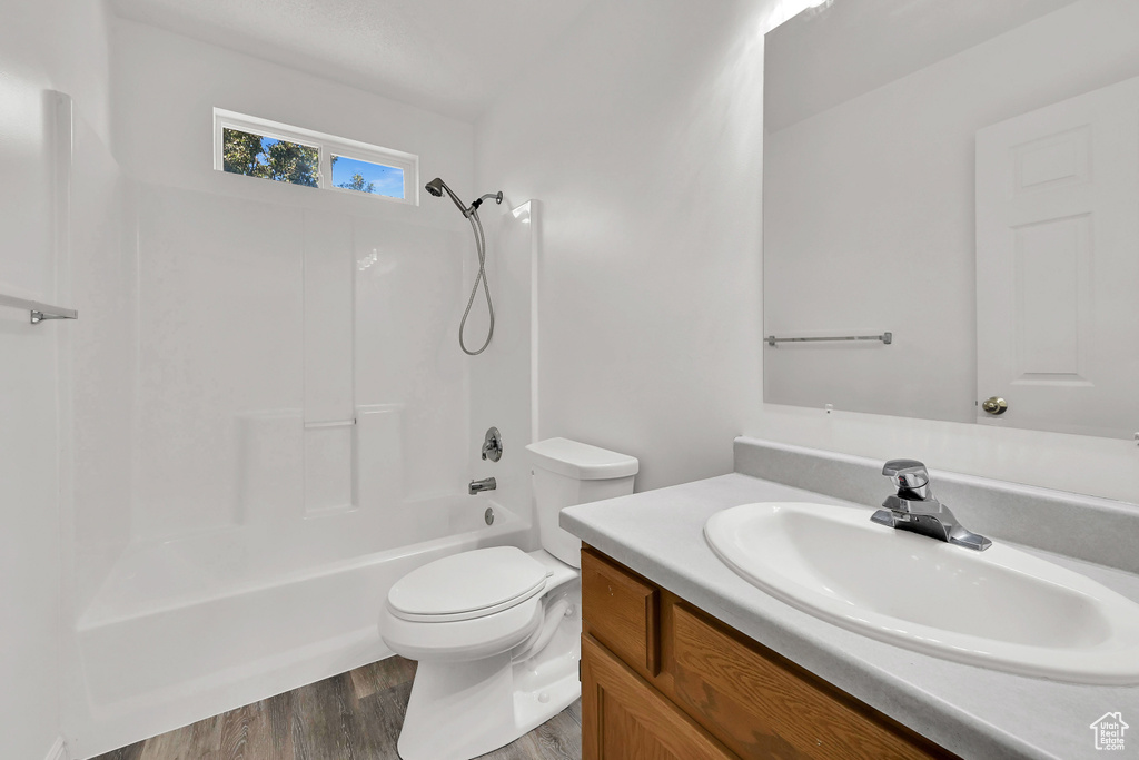 2114 S 825 E Clearfield, UT 84015