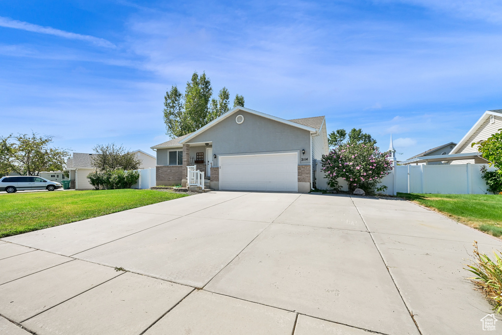 2114 S 825 E Clearfield, UT 84015