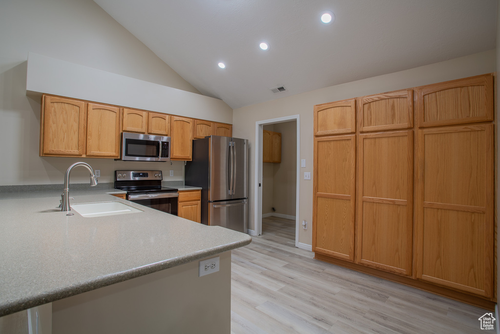 Photo 12 for MLS #2109454 at 2097 W Jordan Villa Dr