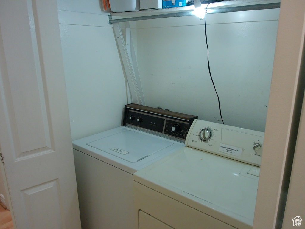 1559 N RIVERSIDE AVE #4 Provo, UT 84604
