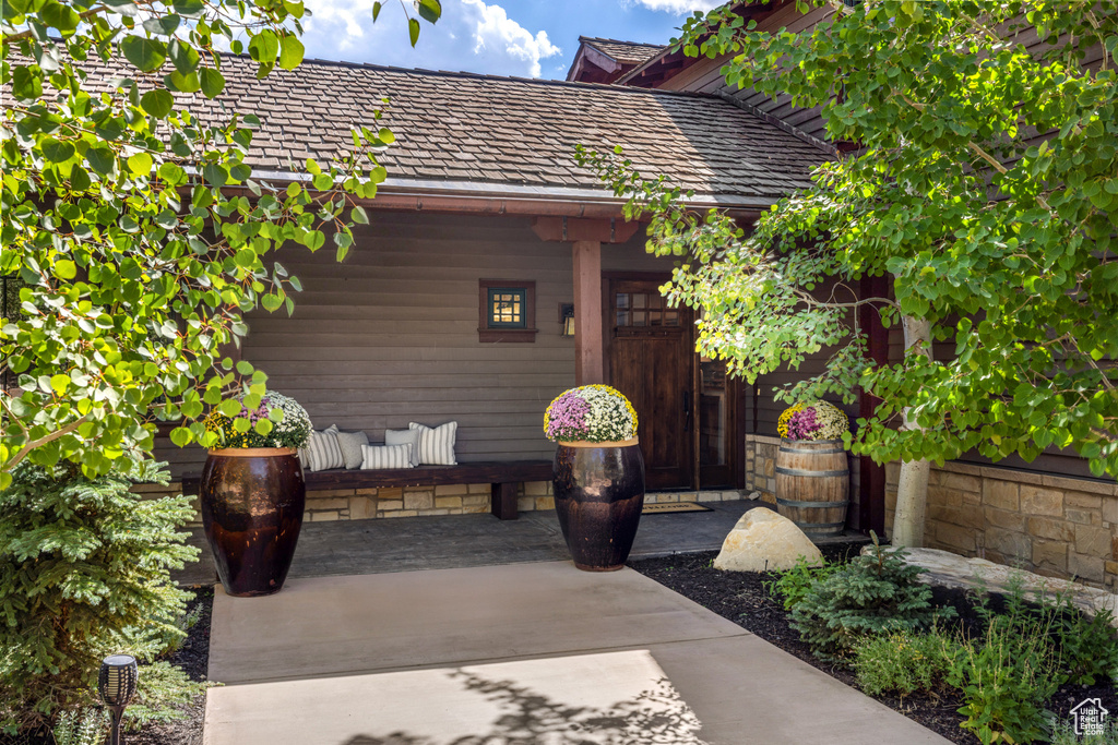 Photo 32 for MLS #2109457 at 3212 E Brokern Spear Trl