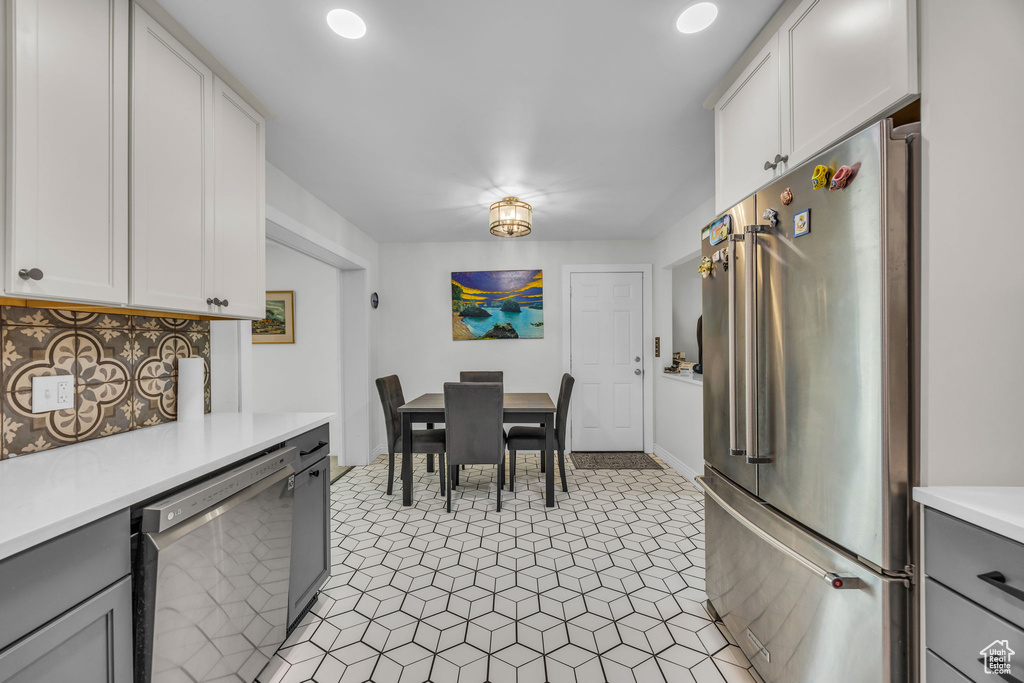 6653 S 2200 W West Jordan, UT 84084