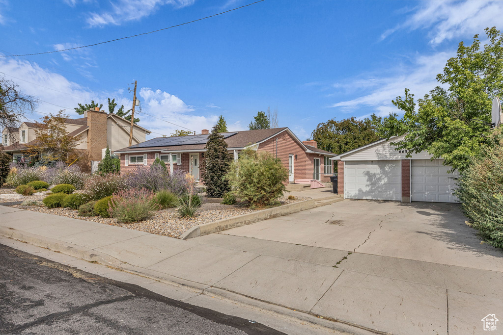 6653 S 2200 W West Jordan, UT 84084