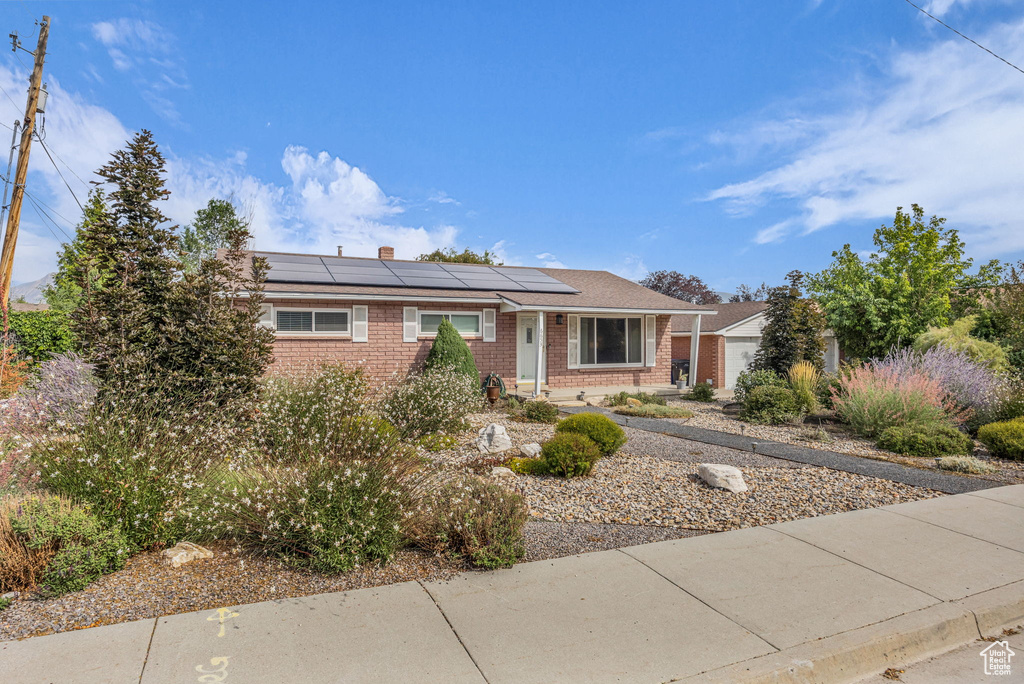 6653 S 2200 W West Jordan, UT 84084
