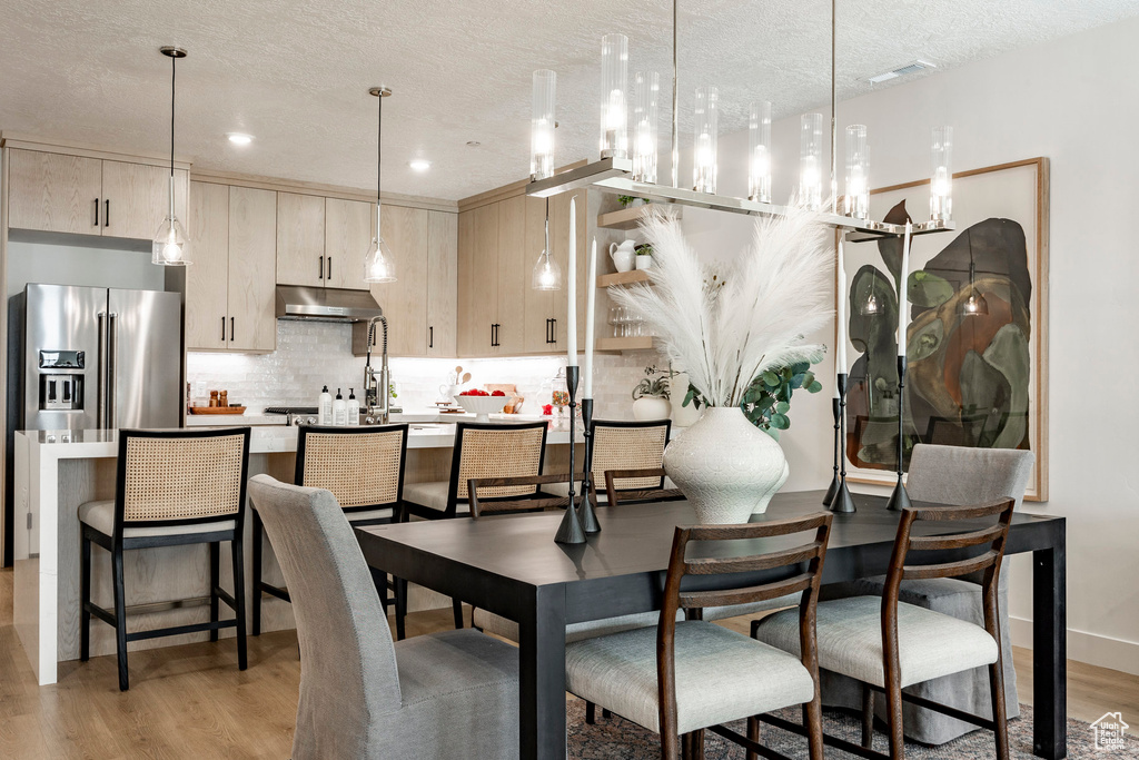 Photo 4 for MLS #2109462 at 2250 E Murray Holladay Rd #303