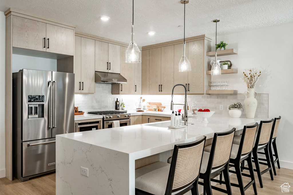 Photo 3 for MLS #2109462 at 2250 E Murray Holladay Rd #303