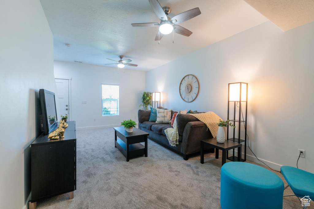 Photo 10 for MLS #2109463 at 723 E 380 North