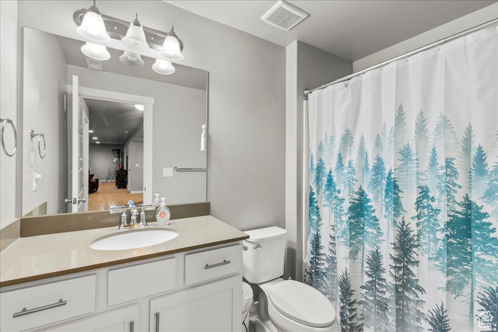 Photo 21 for MLS #2109472 at 885 W Montauk Ln