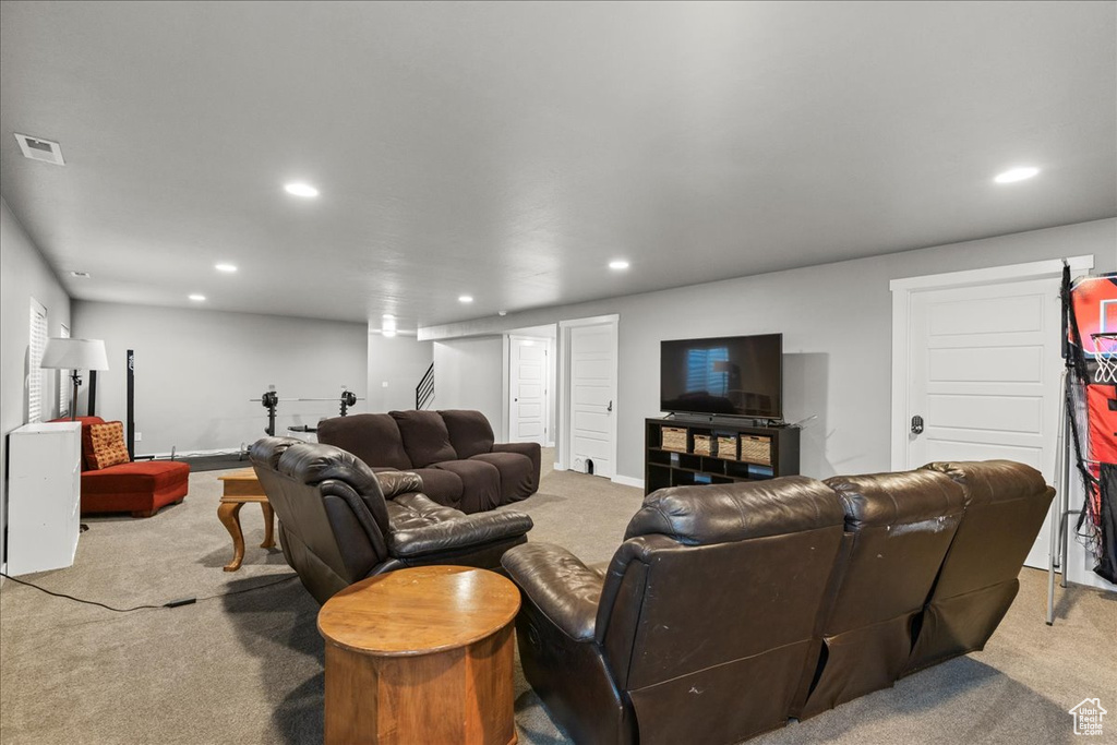 Photo 20 for MLS #2109472 at 885 W Montauk Ln