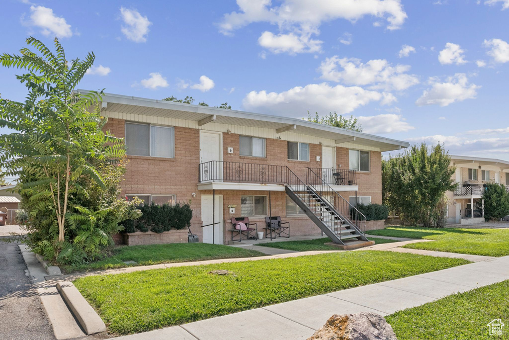 153 W 250 N Clearfield, UT 84015