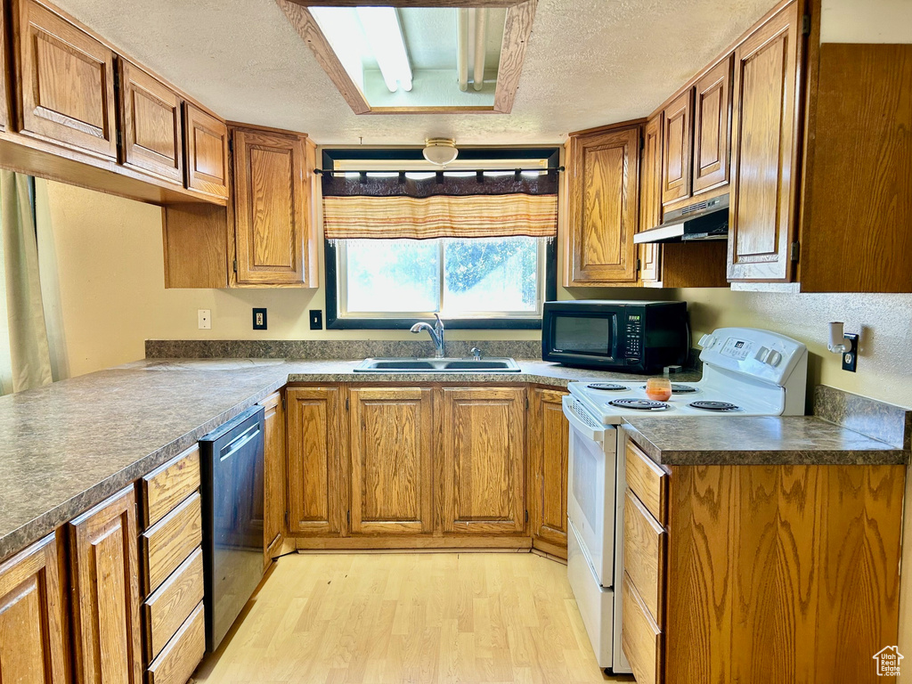 Photo 2 for MLS #2109497 at 1324 W 1800 South