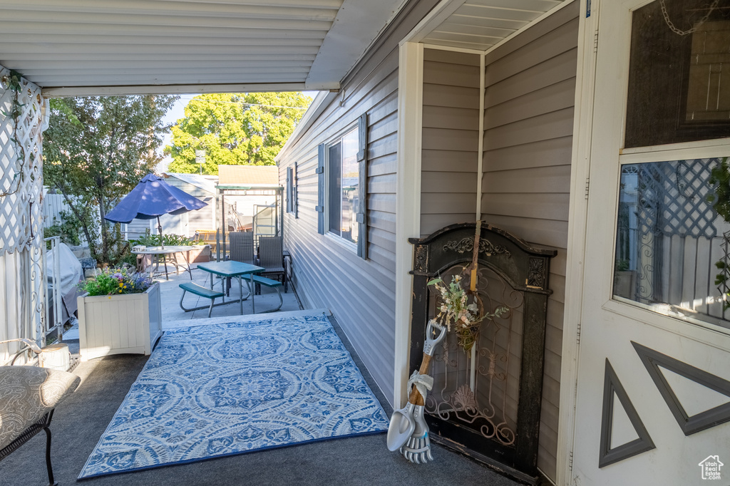 Photo 4 for MLS #2109498 at 6891 S Columbia Dr