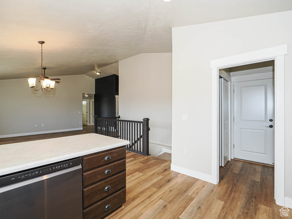 Photo 11 for MLS #2109500 at 565 S Mckay