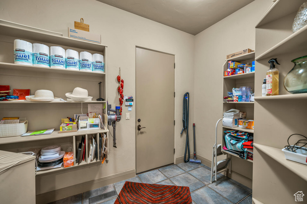 Photo 37 for MLS #2109503 at 2466 W Cohonina Trl
