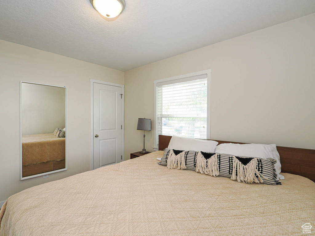 Photo 14 for MLS #2109504 at 2261 E Redondo Ave