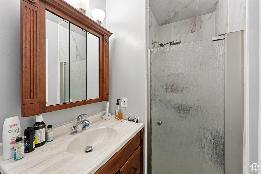 Photo 6 for MLS #2109512 at 8926 S Midvalley Dr