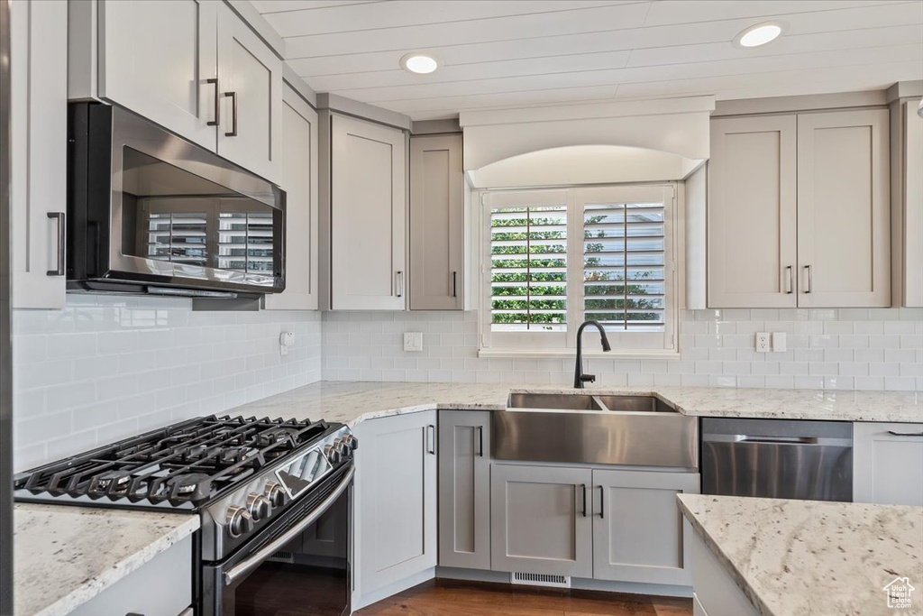 Photo 6 for MLS #2109514 at 209 W 200 South