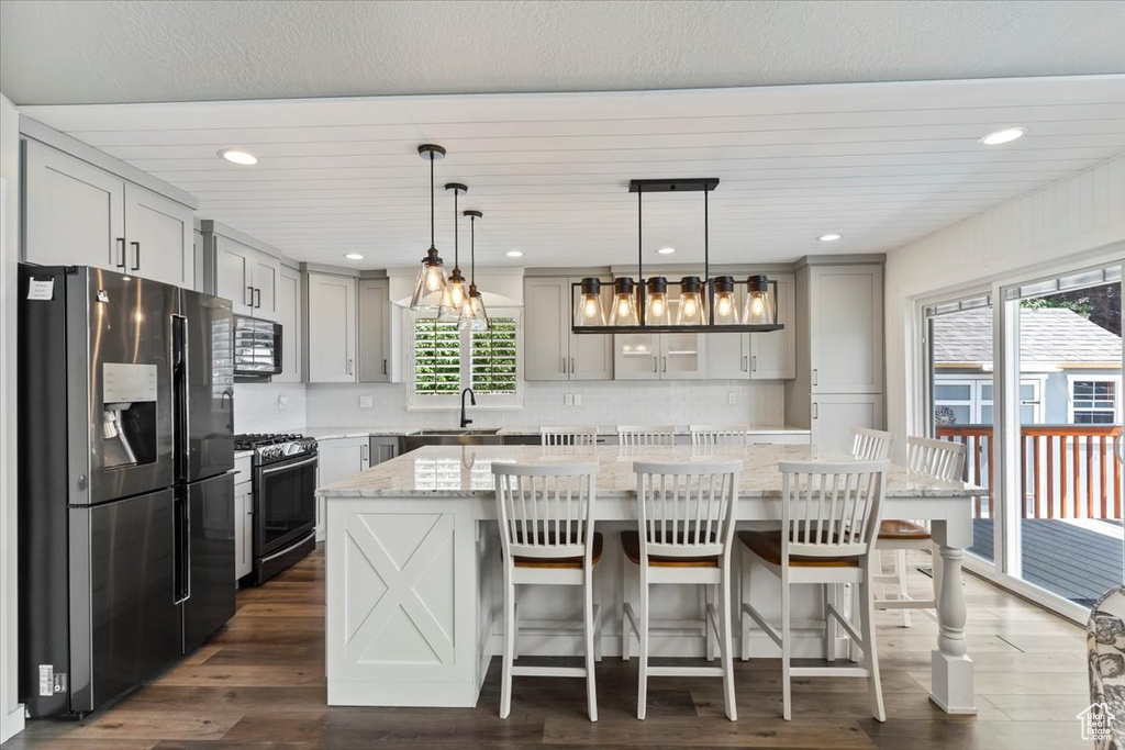 Photo 4 for MLS #2109514 at 209 W 200 South
