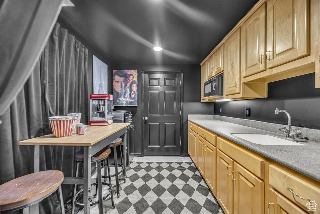Photo 29 for MLS #2109516 at 557 E Warm Springs Dr