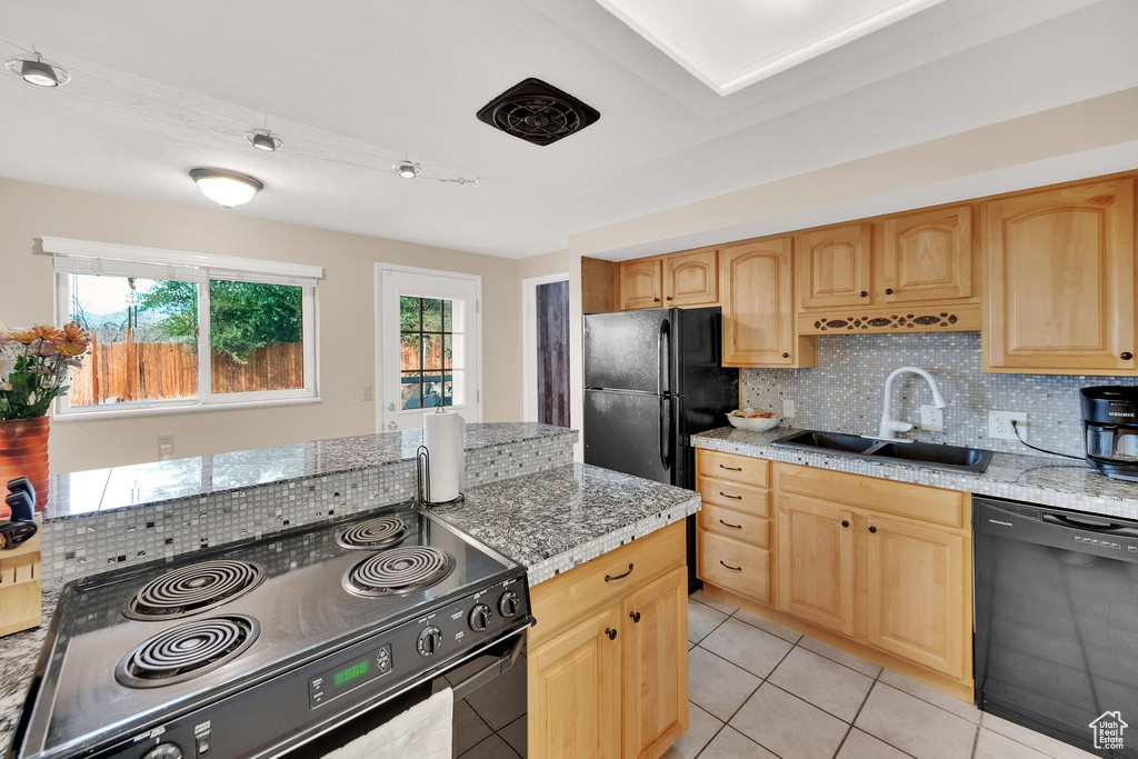 Photo 14 for MLS #2109519 at 10321 S Carnation Dr