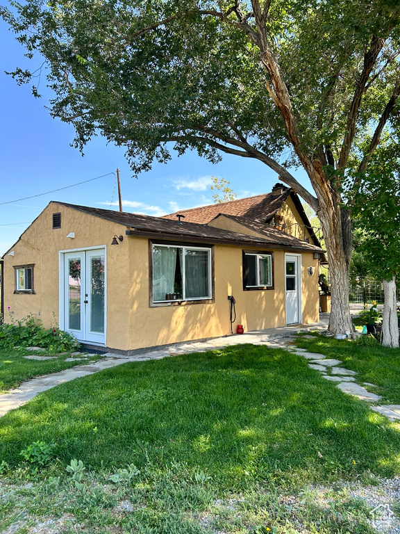 Photo 3 for MLS #2109520 at 445 W 200 North