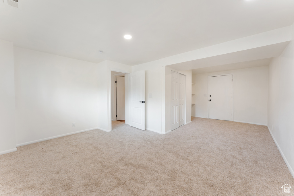 8731 S GLADIATOR WAY Sandy, UT 84094