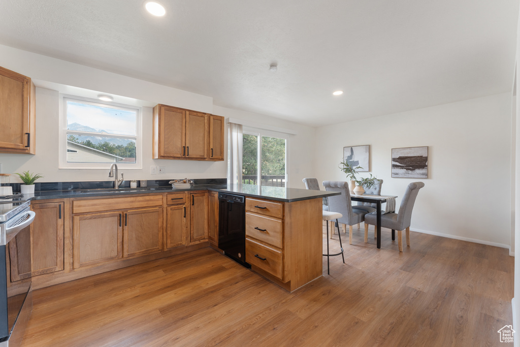 8731 S GLADIATOR WAY Sandy, UT 84094
