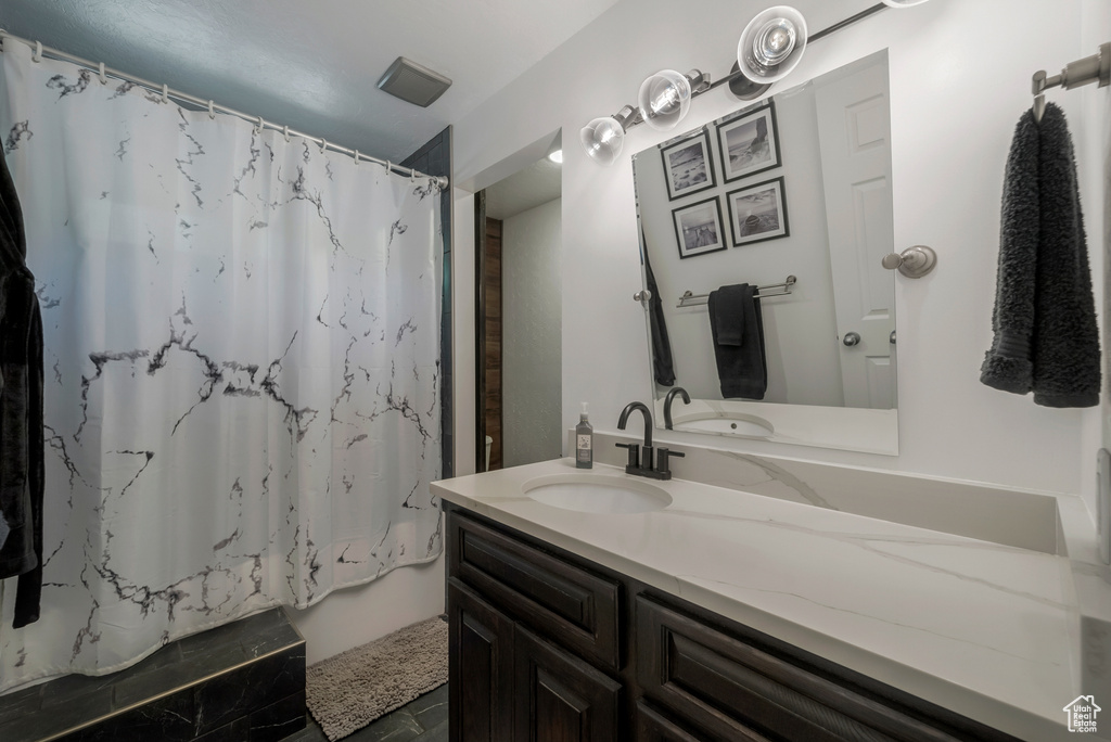 Photo 12 for MLS #2109526 at 3214 E Golden Eagle Rd
