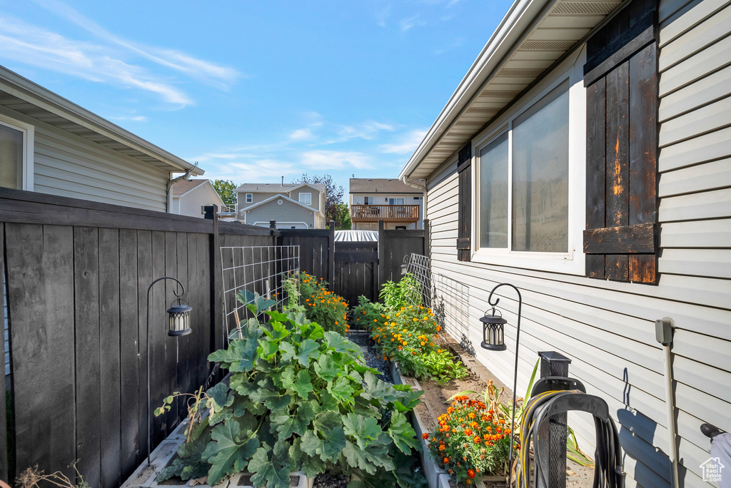 Photo 19 for MLS #2109526 at 3214 E Golden Eagle Rd