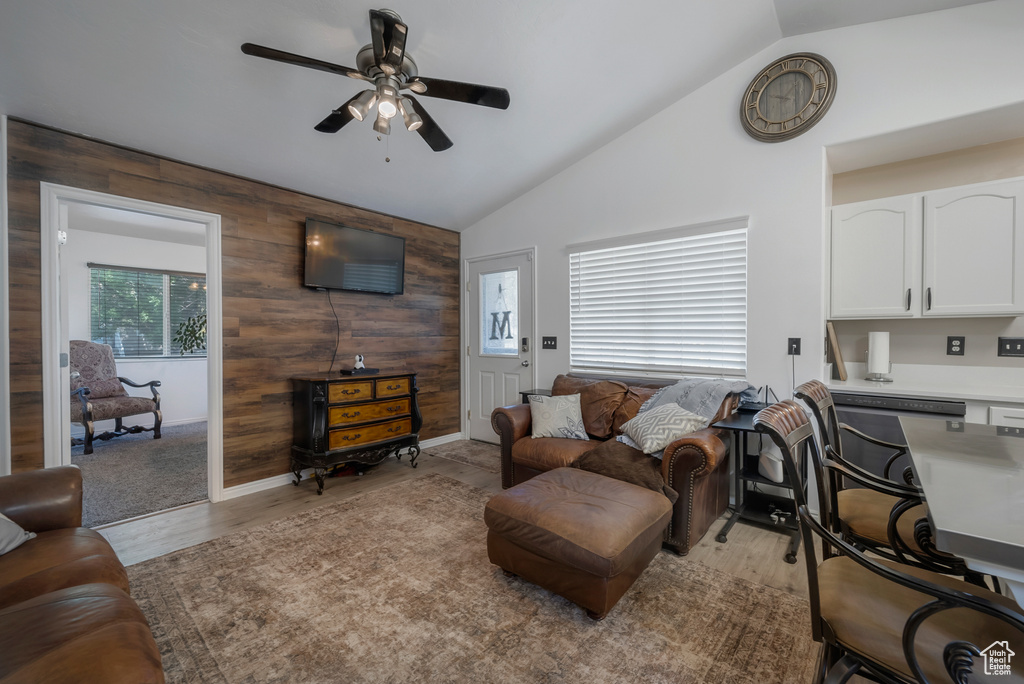 Photo 10 for MLS #2109526 at 3214 E Golden Eagle Rd