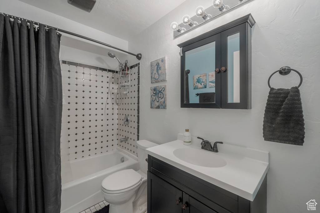 Photo 17 for MLS #2109526 at 3214 E Golden Eagle Rd