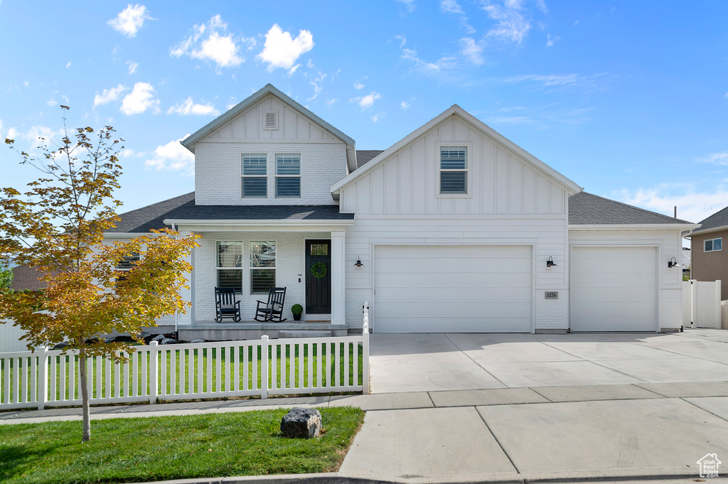 Photo 2 for MLS #2109532 at 2238 S Western Dr