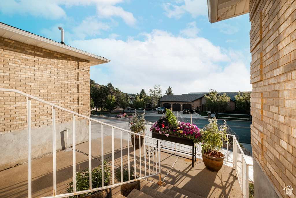 Photo 5 for MLS #2109536 at 3325 S Bountiful Blvd