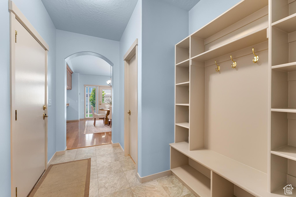 Photo 10 for MLS #2109543 at 3879 S Mcgregor Ln