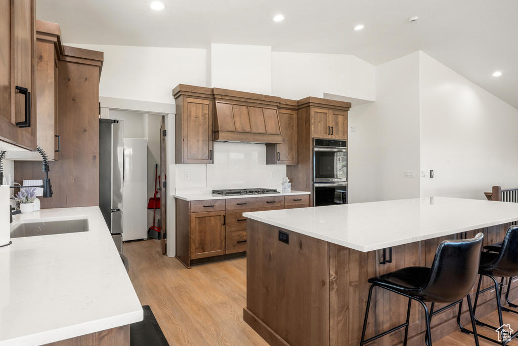 Photo 9 for MLS #2109546 at 3326 S Bay Cir