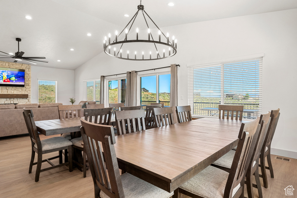 Photo 18 for MLS #2109546 at 3326 S Bay Cir